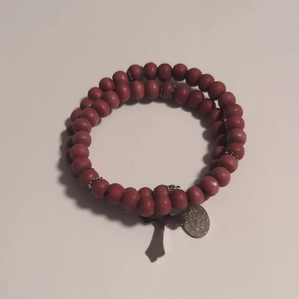 Elegant Dark Pink Beaded Bracelet with Silver Catholic‎ Cross Charms